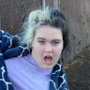 Meet your Posher, Miley